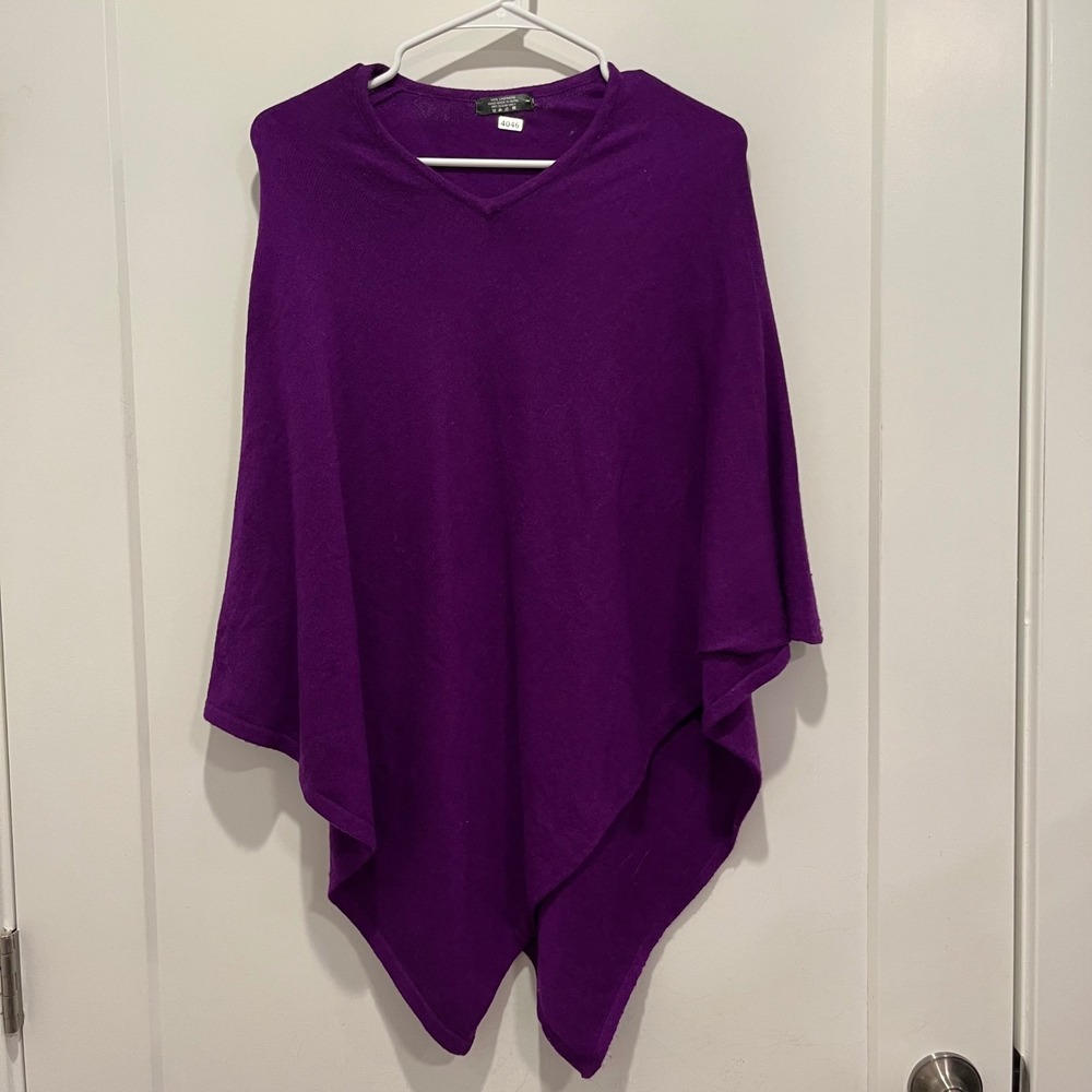 100% Cashmere Purple V-Neck Poncho Handmade in Nepal Asymmetrical Hem Wrap